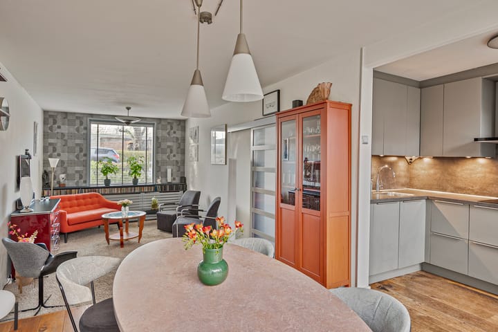 Photo 14 of Schiedamseweg 235