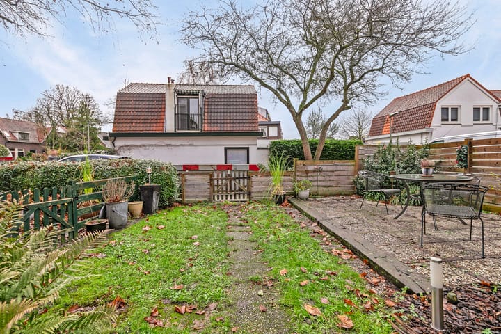 Photo 18 of Schiedamseweg 235