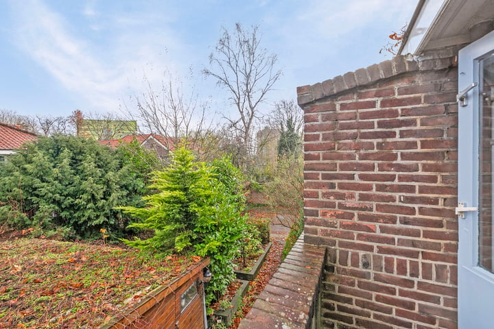 View photo 29 of Schiedamseweg 235