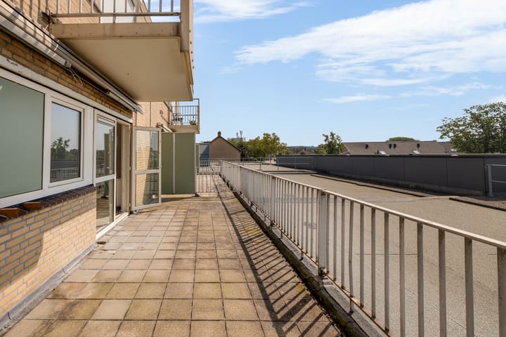 Foto 9 van van Nijvenheimstraat 82