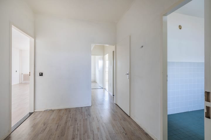 Foto 13 van van Nijvenheimstraat 82