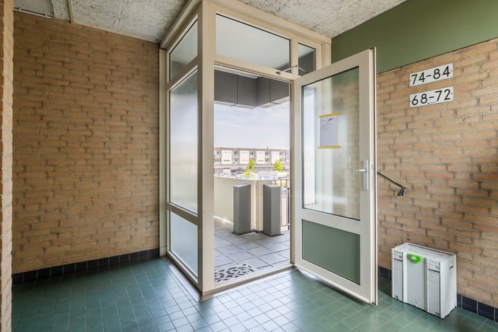 Foto 22 van van Nijvenheimstraat 82