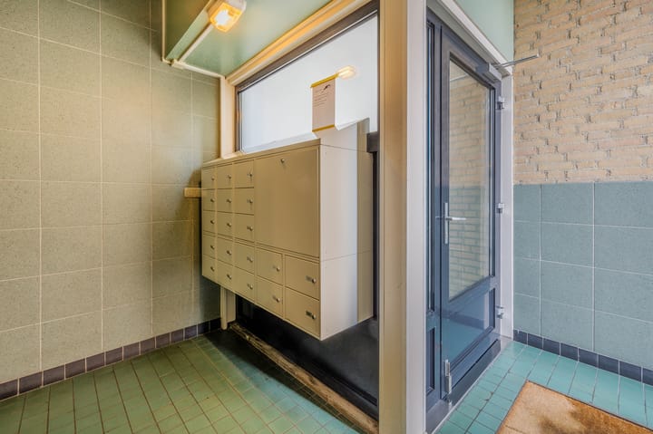 Foto 24 van van Nijvenheimstraat 82