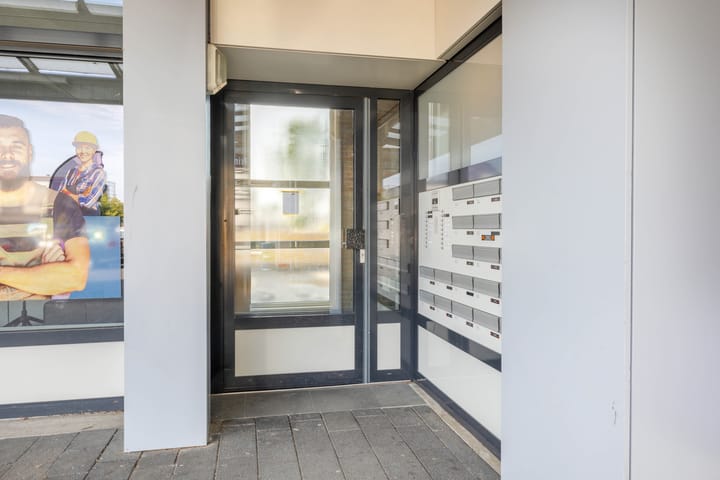 Foto 26 van van Nijvenheimstraat 82