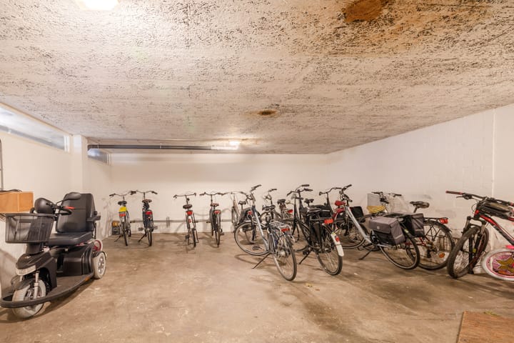 Foto 30 van van Nijvenheimstraat 82