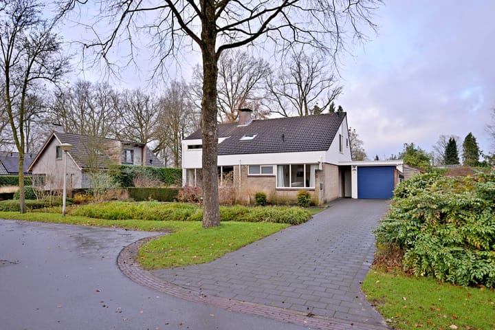 Foto 2 van Dr. Albert Schweitzerlaan 3