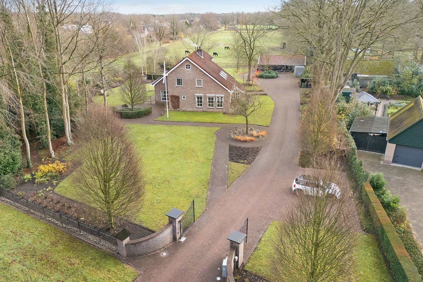 Photo 5 of Vledderweg 15