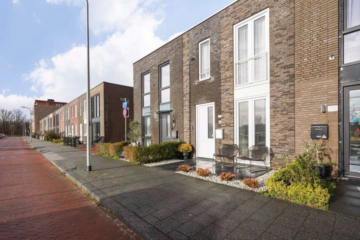 Photo 39 of Vuurvlinderlaan 80