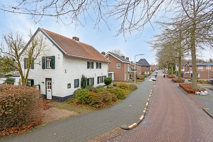 Bekijk foto 26 van Groene Kruisstraat 3