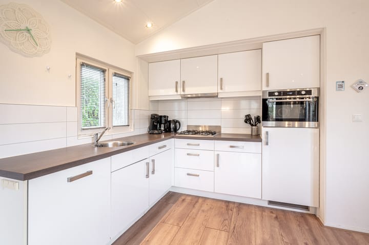 Photo 12 of Zuiderweg 2-46