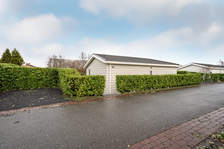 Photo 36 of Zuiderweg 2-46