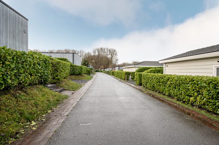 Photo 38 of Zuiderweg 2-46