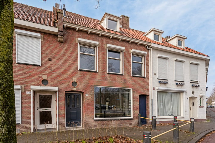 Bekijk foto 32 van Ringbaan-Oost 203