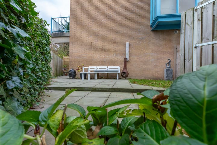 Foto 2 van Pieter Poststraat 1