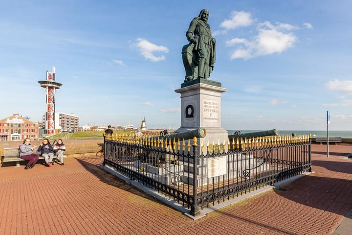 Foto 24 van Pieter Poststraat 1