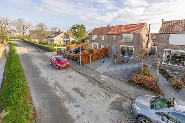 Foto 4 van Vrouwtjesweg 3