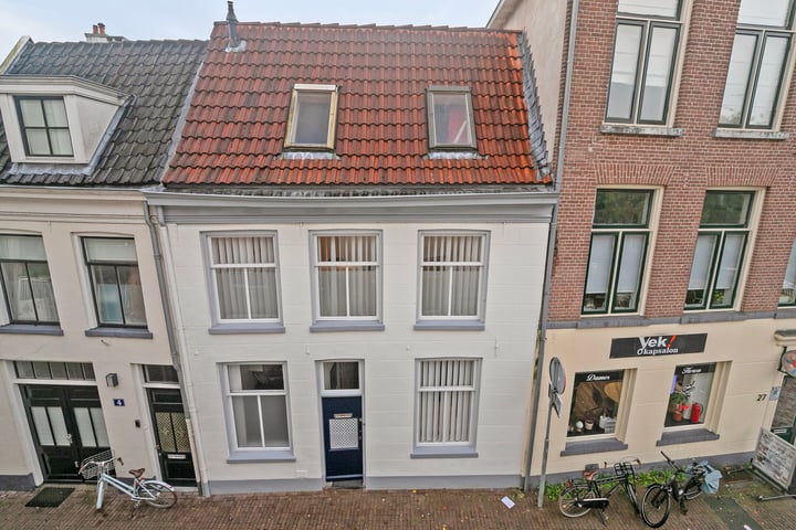 View photo 2 of Spoelstraat 2