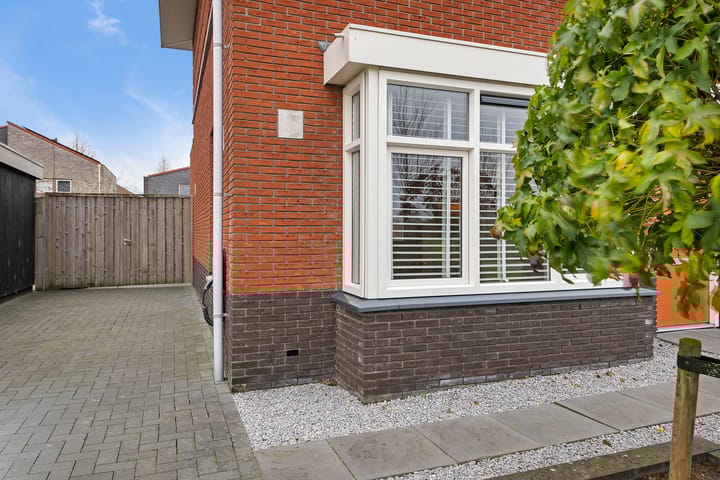 Foto 8 van Tjeerd Stienstraweg 33