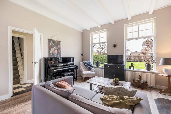 Photo 5 of Stationsweg 29