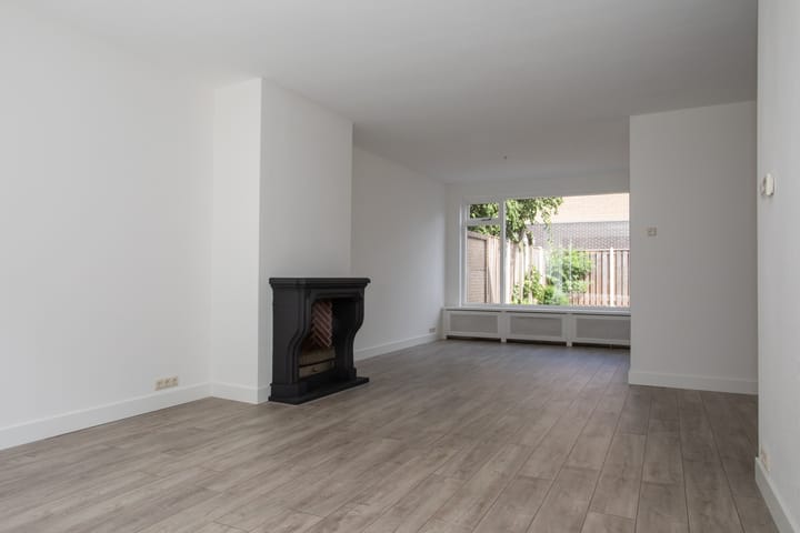 Photo 10 of Kruizemunthof 15