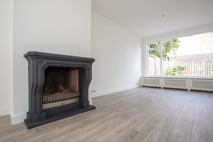 Photo 11 of Kruizemunthof 15