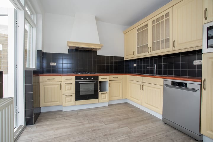 Photo 13 of Kruizemunthof 15