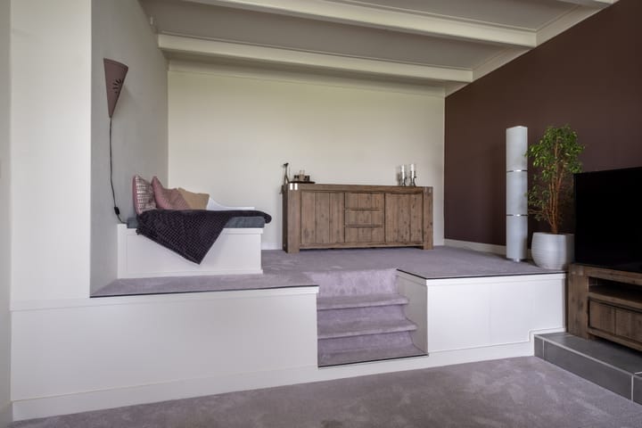 Photo 21 of Camstrawei 20