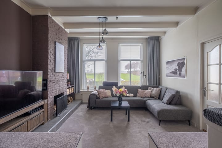 Photo 23 of Camstrawei 20