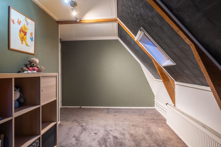 Photo 52 of Camstrawei 20