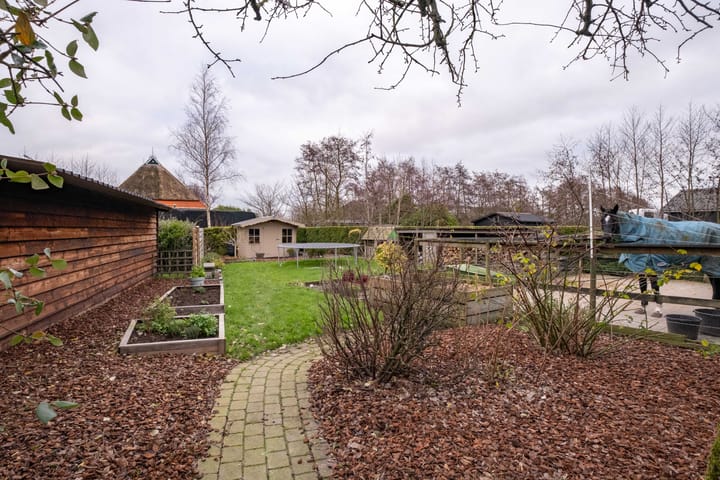 Photo 62 of Camstrawei 20