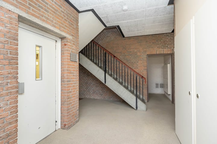 Bekijk foto 7 van Kruisstraat 45