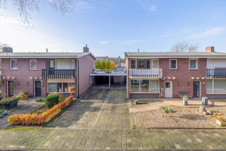 Foto 41 van Salviastraat 8