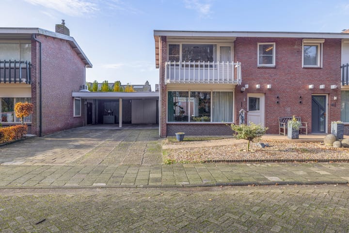 Foto 40 van Salviastraat 8