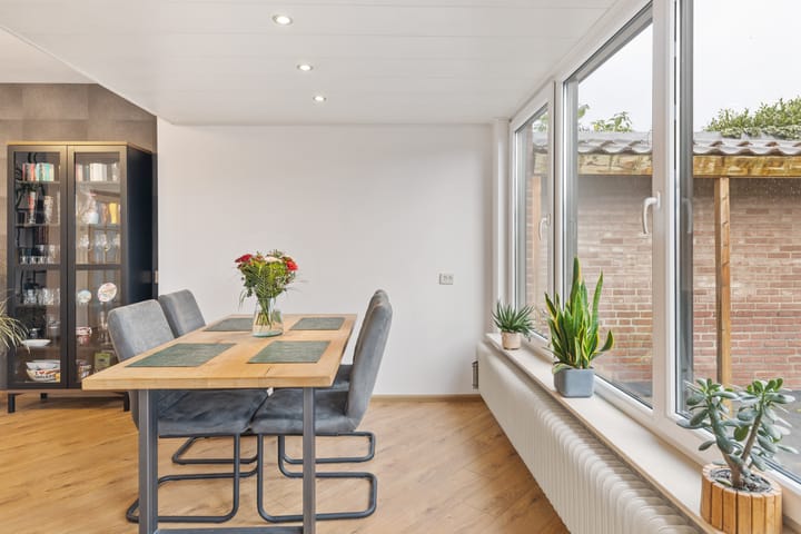 Foto 3 van Reuveltweg 46