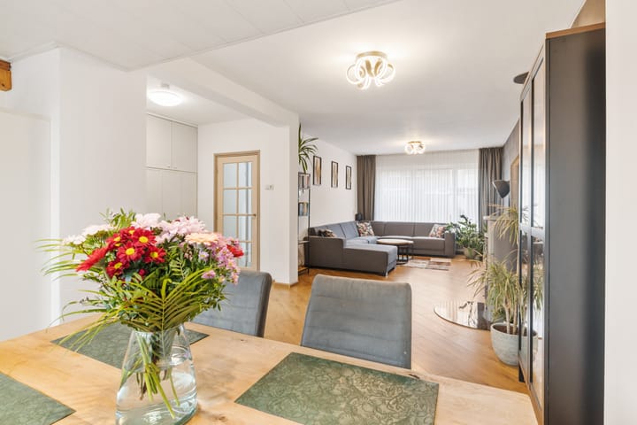 Foto 12 van Reuveltweg 46