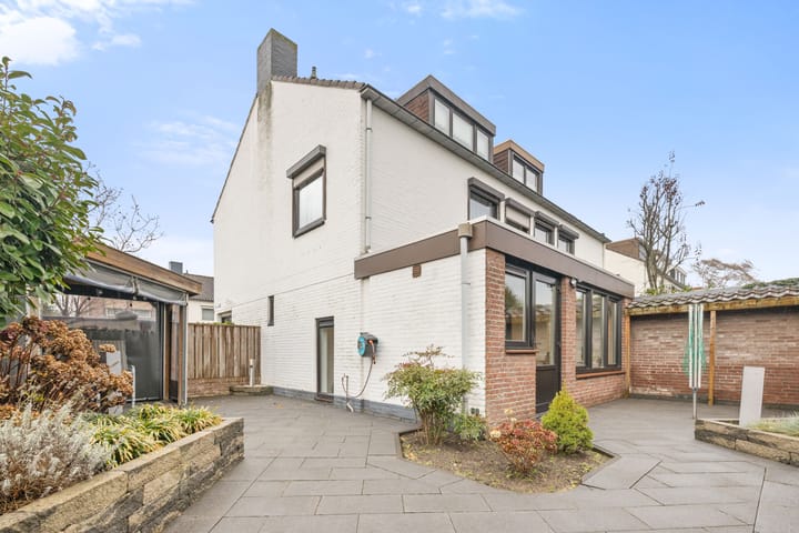 Foto 33 van Reuveltweg 46