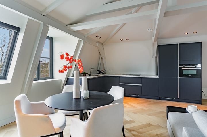 Foto 9 van Nicolaas Witsenkade 48-E