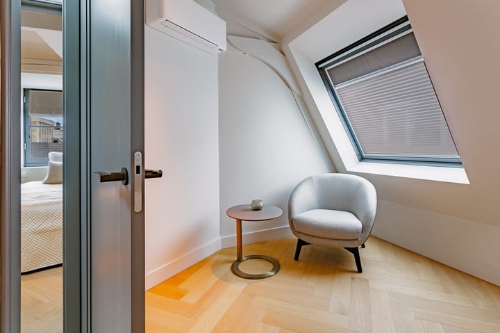 Foto 24 van Nicolaas Witsenkade 48-E