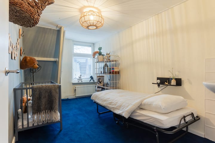 Photo 22 of Oranjedwarsstraat 11