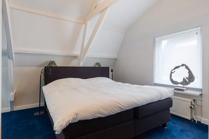 Photo 23 of Oranjedwarsstraat 11