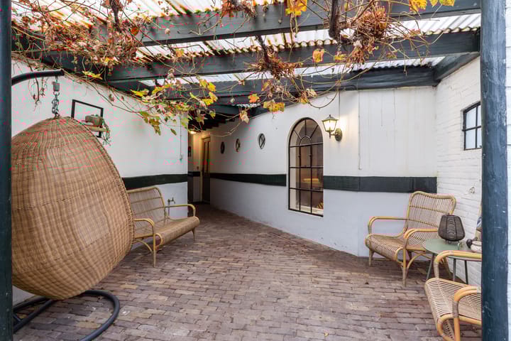 Photo 29 of Oranjedwarsstraat 11