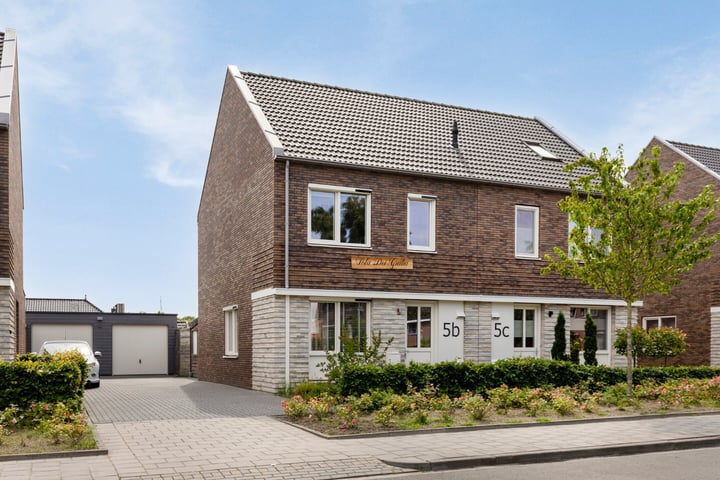 View photo 2 of Havenstraat 5-B