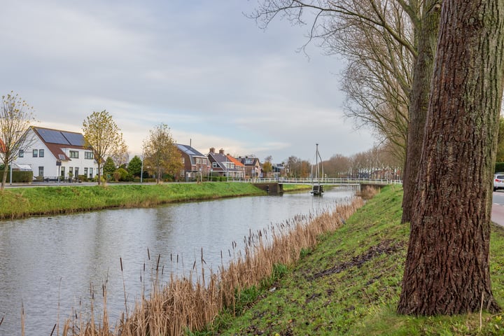 Bekijk foto 63 van Hoofdweg 1790