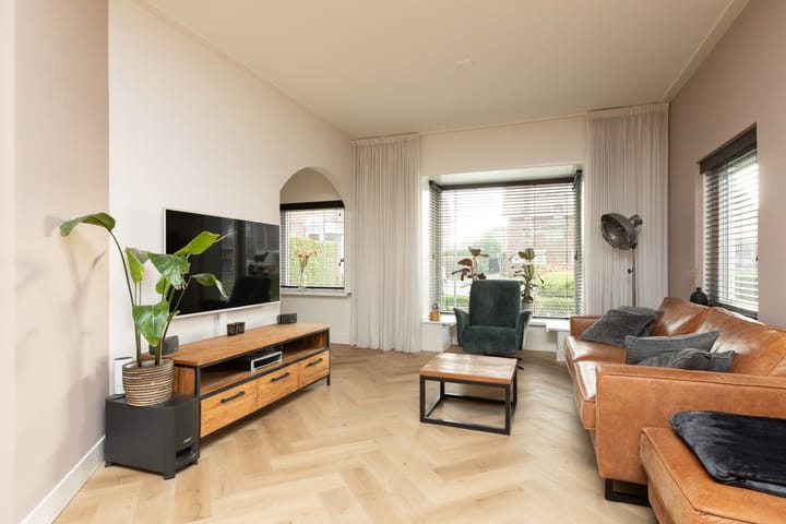 Foto 7 van Thorbeckestraat 4