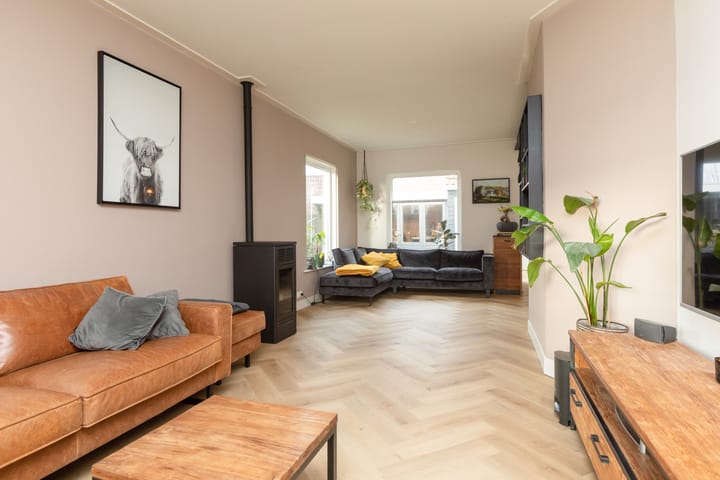 Foto 10 van Thorbeckestraat 4