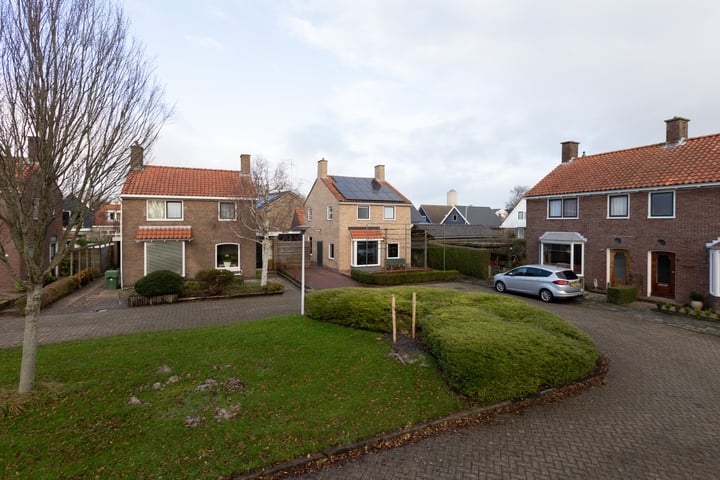 Bekijk foto 50 van Thorbeckestraat 4