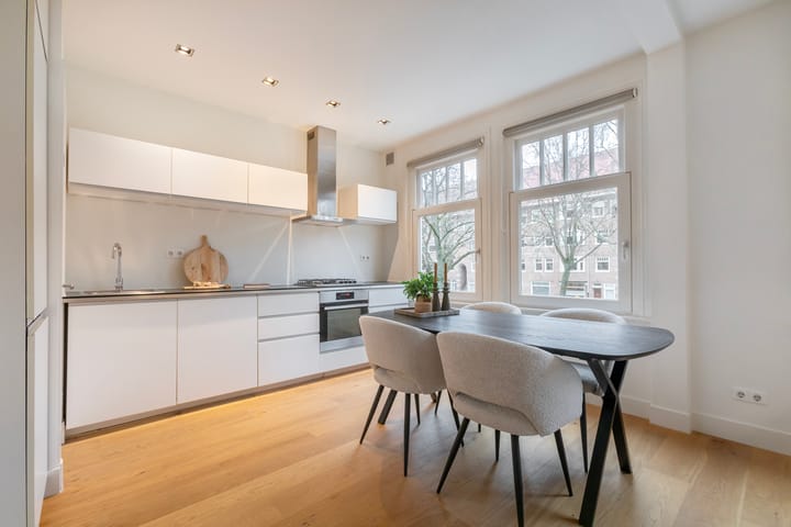 Foto 13 van Van Tuyll van Serooskerkenweg 57-1