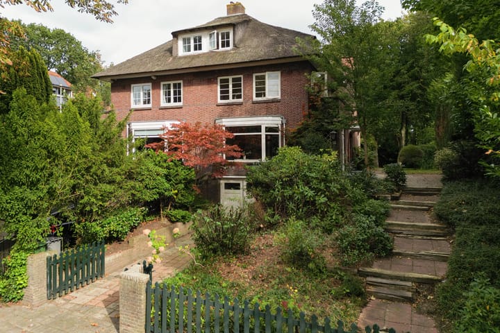 Foto 32 van Van Bommellaan 9