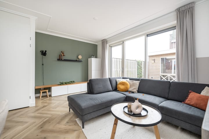 Foto 3 van Bloemenweg 15