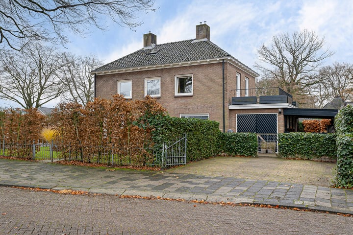 Bekijk foto 42 van Allee 15